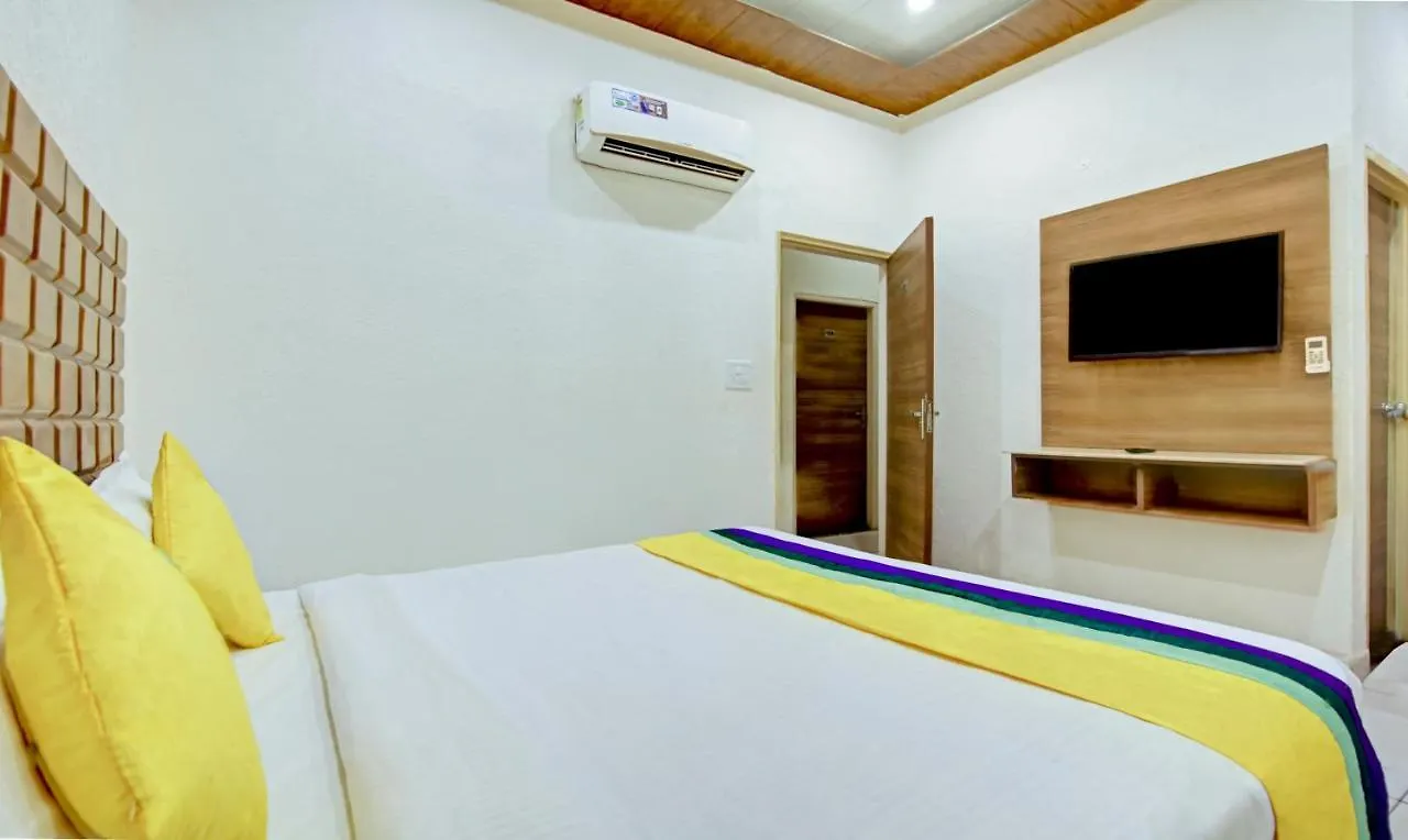 Itsy By Treebo - Sharrytel Hotel Zirakpur