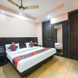 fabhotel-moon-light.top-gurgaonhotels.com/